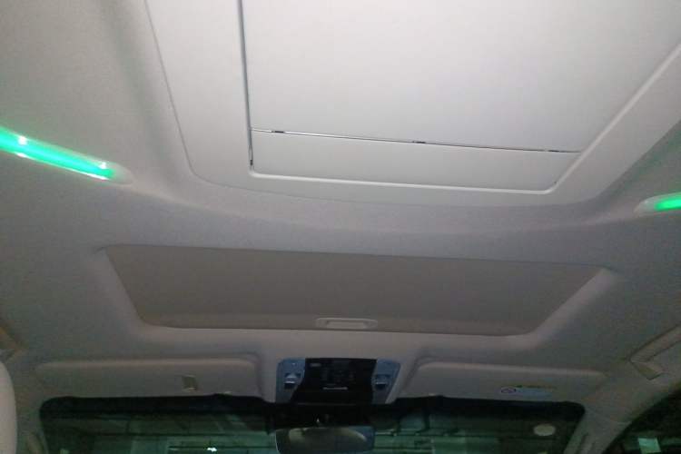 Used Toyota Alphard 2020 Dual-Engine 2.5L Luxury Edition Headliner