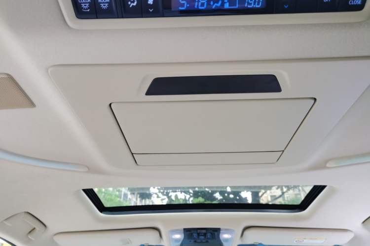Used Toyota Alphard 2020 Dual-Engine 2.5L Prestige Edition Headliner