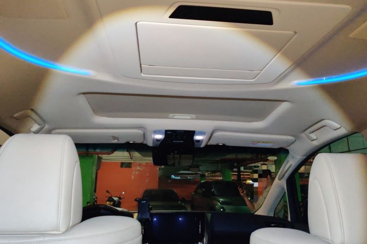 Used Toyota Alphard 2020 Dual-Engine 2.5L Luxury Edition Headliner