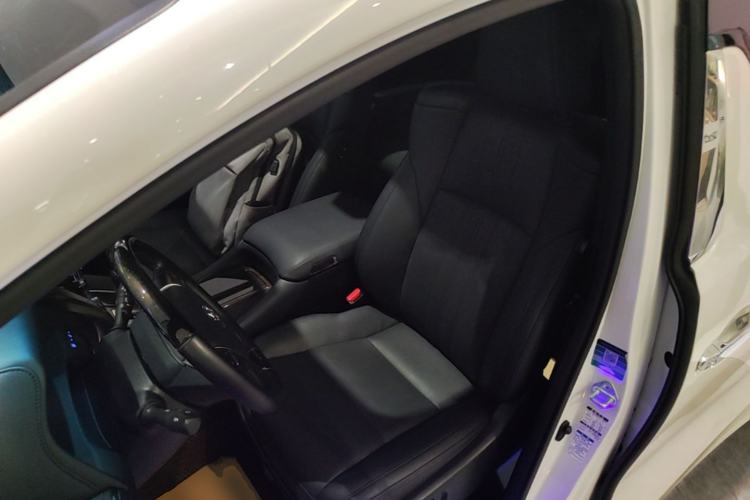 Used Toyota Alphard 2020 Dual-Engine 2.5L Prestige Edition Left Front Seat
