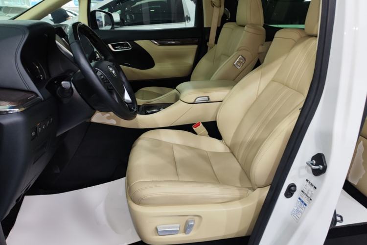 Used Toyota Alphard 2020 Dual-Engine 2.5L Prestige Edition Left Front Seat
