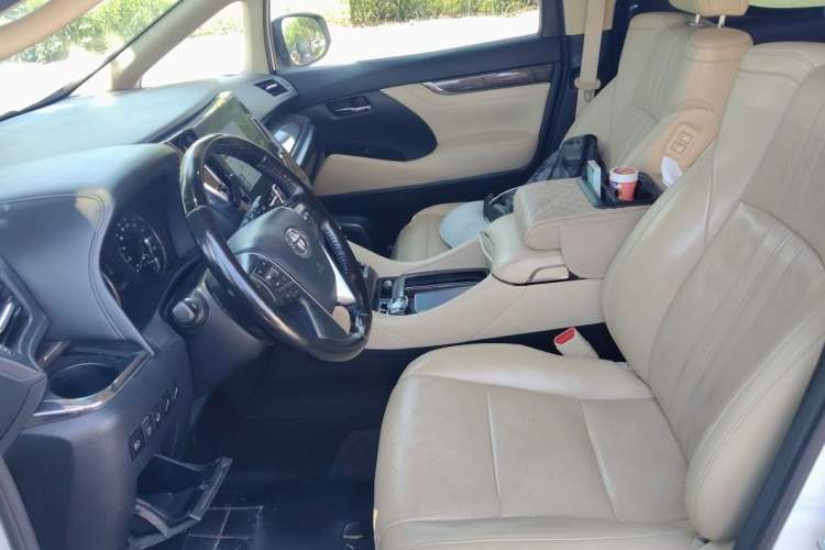 Used Toyota Alphard 2020 Dual-Engine 2.5L Prestige Edition Left Front Seat