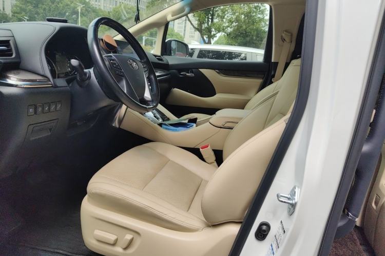 Used Toyota Alphard 2020 Dual-Engine 2.5L Prestige Edition Left Front Seat