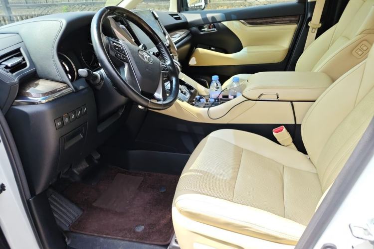 Used Toyota Alphard 2020 Dual-Engine 2.5L Prestige Edition Left Front Seat