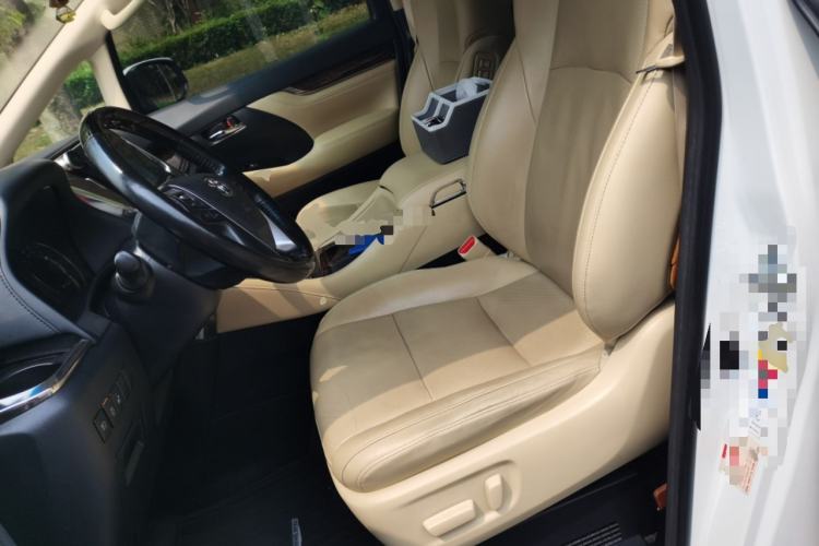 Used Toyota Alphard 2020 Dual-Engine 2.5L Luxury Edition Left Front Seat
