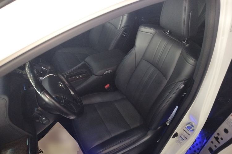 Used Toyota Alphard 2020 Dual-Engine 2.5L Prestige Edition Left Front Seat