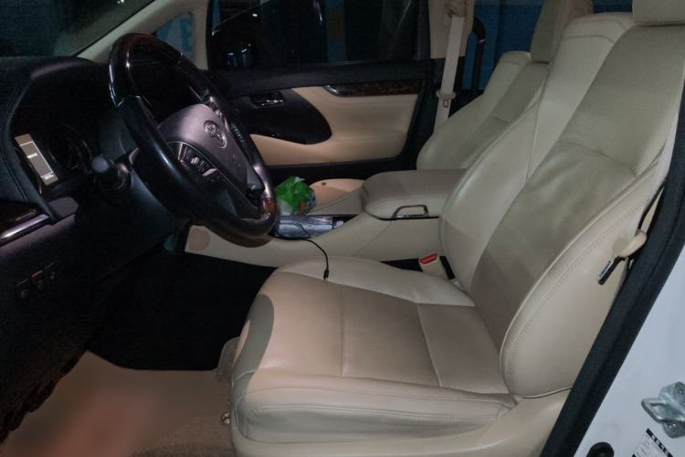 Used Toyota Alphard 2020 Dual-Engine 2.5L Luxury Edition Left Front Seat
