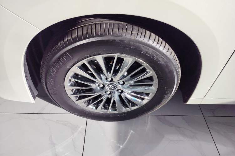 Used Toyota Alphard 2020 Dual-Engine 2.5L Prestige Edition Left Front Wheel Hub