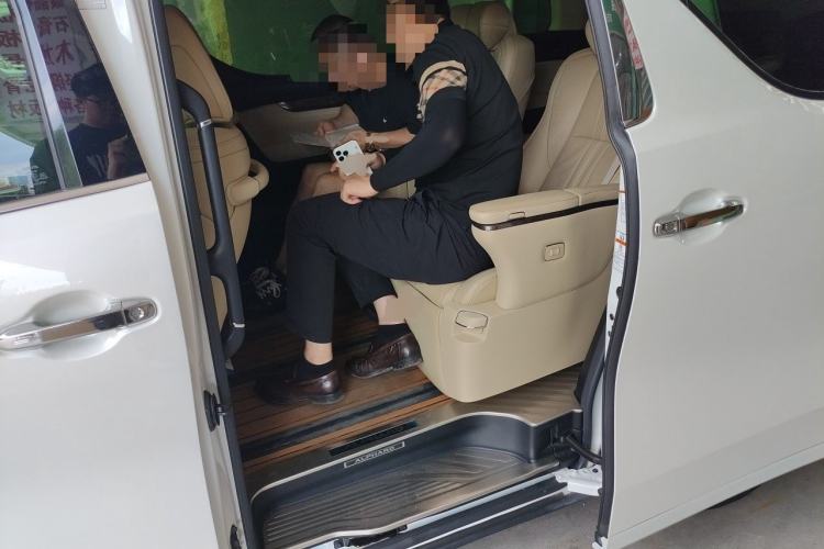 Used Toyota Alphard 2020 Dual-Engine 2.5L Prestige Edition Left Rear Seat