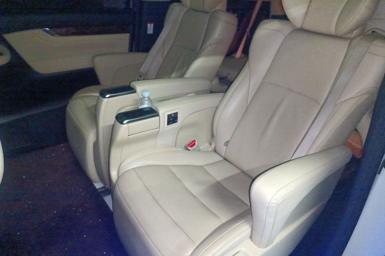 Used Toyota Alphard 2020 Dual-Engine 2.5L Luxury Edition Left Rear Seat
