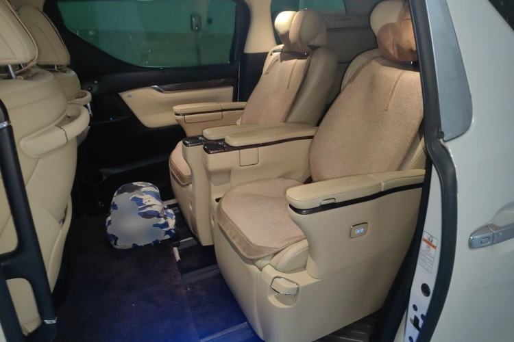 Used Toyota Alphard 2020 Dual-Engine 2.5L Prestige Edition Left Rear Seat