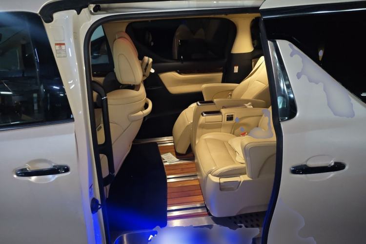 Used Toyota Alphard 2020 Dual-Engine 2.5L Luxury Edition Left Rear Seat