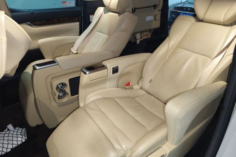 Used Toyota Alphard 2020 Dual-Engine 2.5L Luxury Edition Left Rear Seat