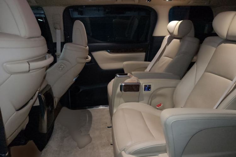Used Toyota Alphard 2020 Dual-Engine 2.5L Luxury Edition Left Rear Seat