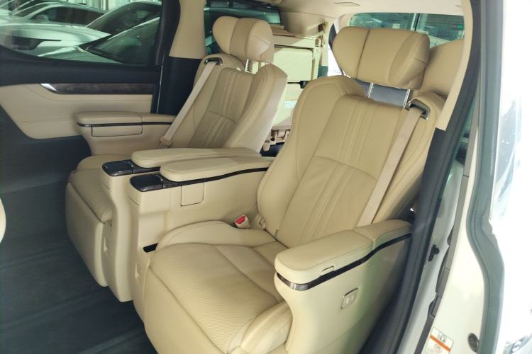 Used Toyota Alphard 2020 Dual-Engine 2.5L Prestige Edition Left Rear Seat