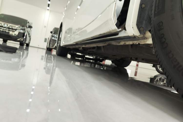 Used Toyota Alphard 2020 Dual-Engine 2.5L Prestige Edition Left Side Sill