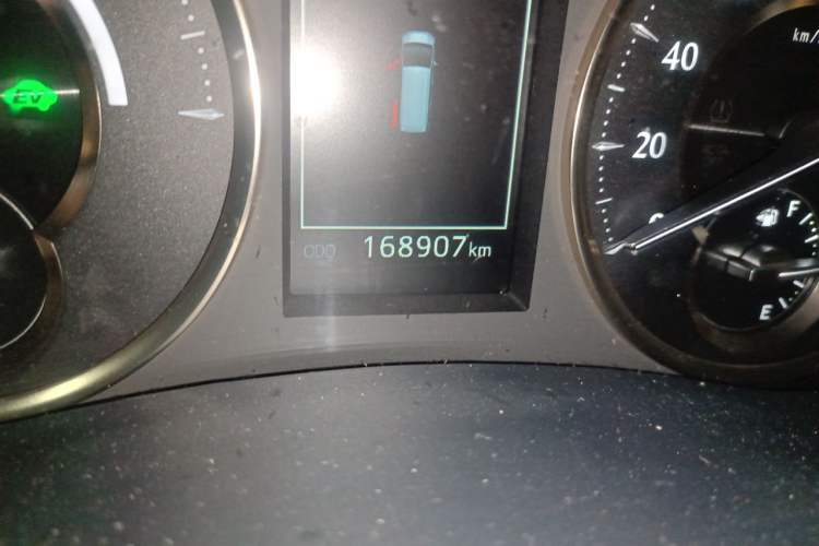 Used Toyota Alphard 2020 Dual-Engine 2.5L Luxury Edition Odometer Close Up