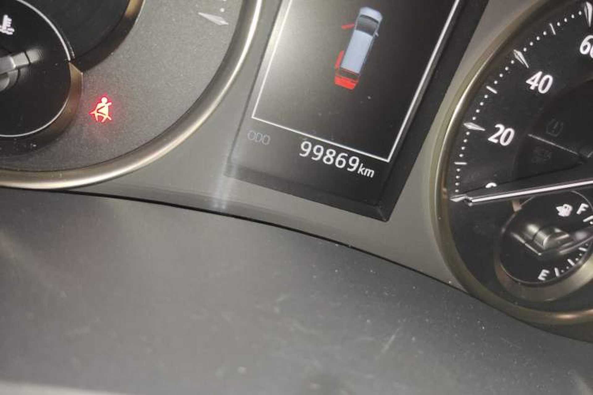 Used Toyota Alphard 2020 Dual-Engine 2.5L Prestige Edition Odometer Close Up