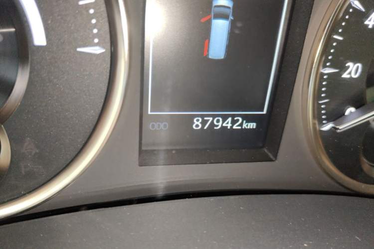 Used Toyota Alphard 2020 Dual-Engine 2.5L Prestige Edition Odometer Close Up