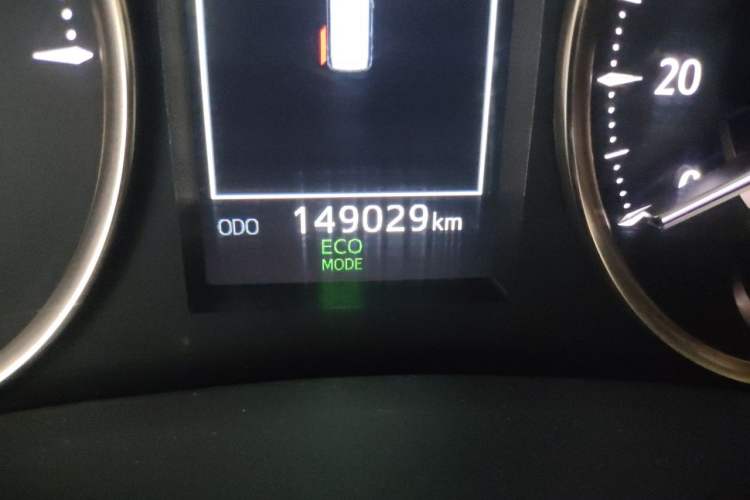 Used Toyota Alphard 2020 Dual-Engine 2.5L Luxury Edition Odometer Close Up