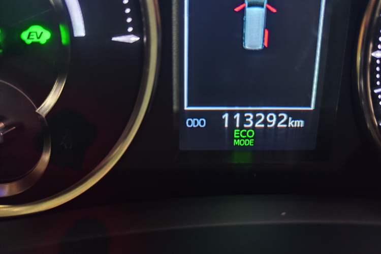 Used Toyota Alphard 2020 Dual-Engine 2.5L Luxury Edition Odometer Close Up