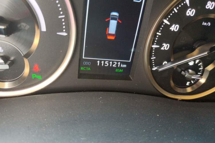Used Toyota Alphard 2020 Dual-Engine 2.5L Luxury Edition Odometer Close Up