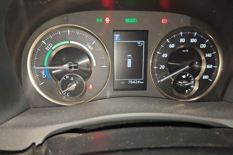 Used Toyota Alphard 2020 Dual-Engine 2.5L Luxury Edition Odometer Close Up