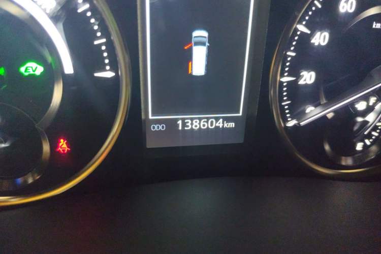 Used Toyota Alphard 2020 Dual-Engine 2.5L Luxury Edition Odometer Close Up