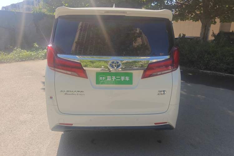 Used Toyota Alphard 2020 Dual-Motor 2.5L Golden Special Edition Rear