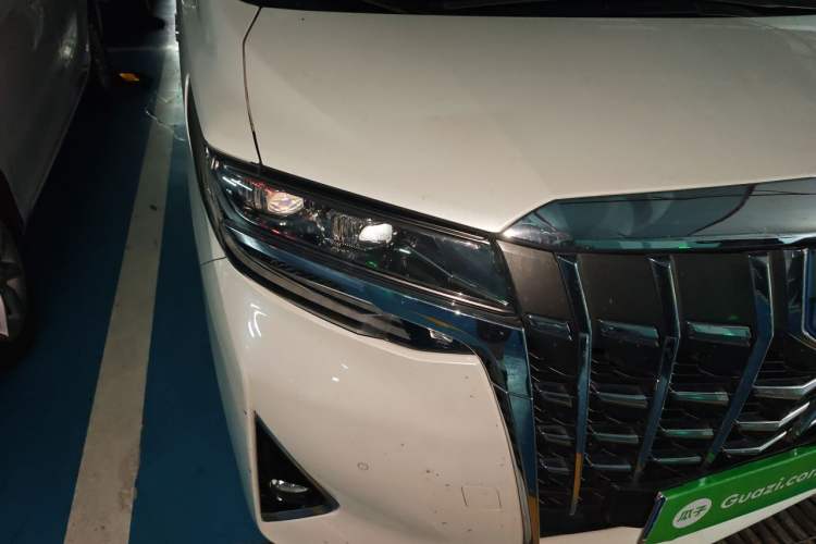 Used Toyota Alphard 2020 Dual-Engine 2.5L Luxury Edition Right Front Headlight