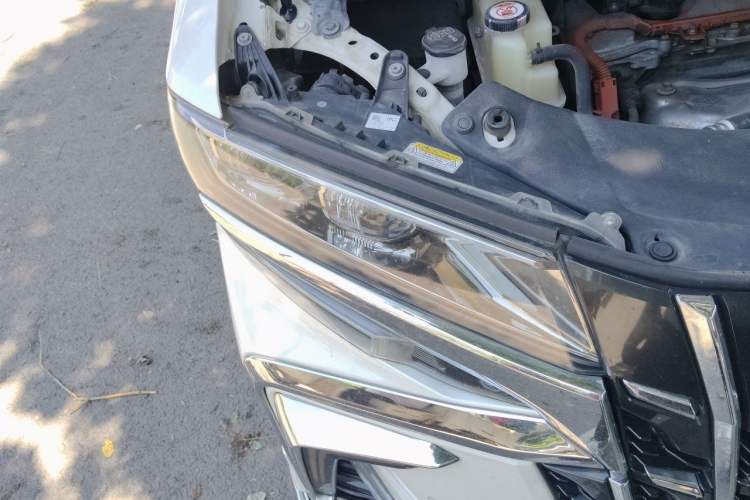 Used Toyota Alphard 2020 Dual-Engine 2.5L Prestige Edition Right Front Headlight
