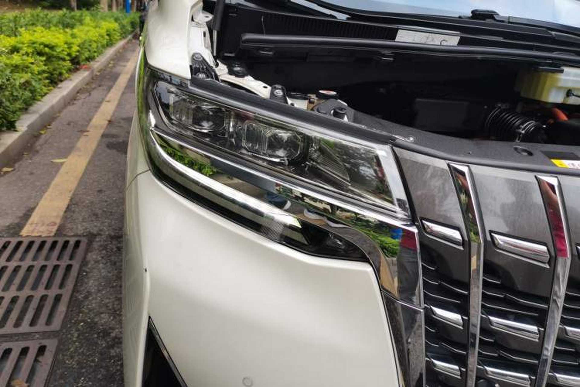 Used Toyota Alphard 2020 Dual-Engine 2.5L Luxury Edition Right Front Headlight