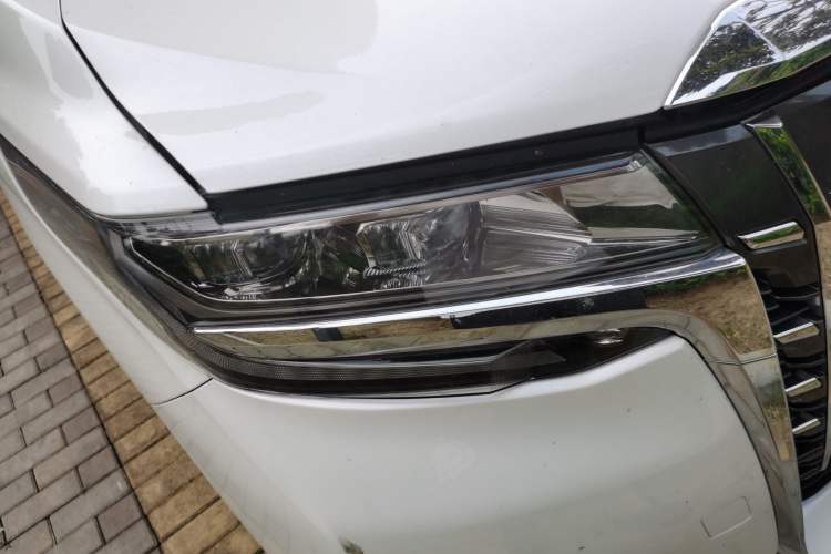 Used Toyota Alphard 2020 Dual-Engine 2.5L Prestige Edition Right Front Headlight