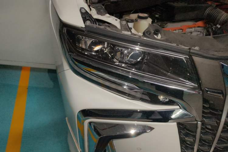 Used Toyota Alphard 2020 Dual-Engine 2.5L Luxury Edition Right Front Headlight