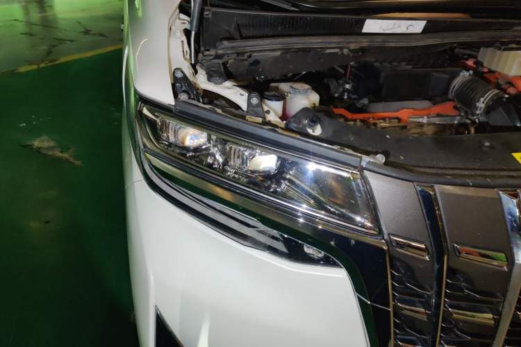 Used Toyota Alphard 2020 Dual-Engine 2.5L Luxury Edition Right Front Headlight