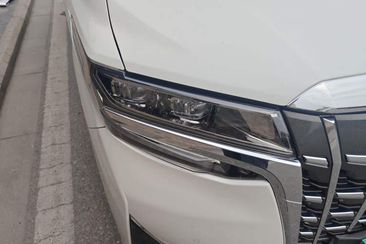 Used Toyota Alphard 2020 Dual-Engine 2.5L Luxury Edition Right Front Headlight