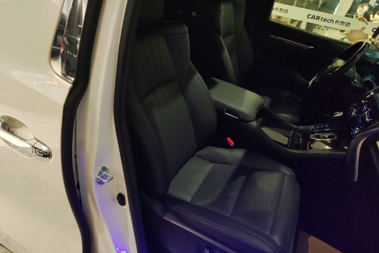 Used Toyota Alphard 2020 Dual-Engine 2.5L Prestige Edition Right Front Seat