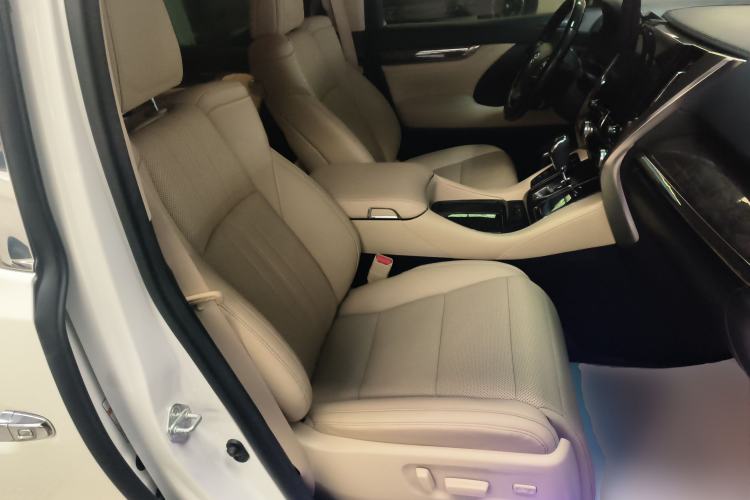 Used Toyota Alphard 2020 Dual-Engine 2.5L Prestige Edition Right Front Seat