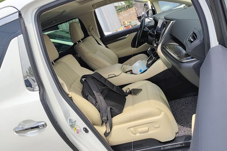 Used Toyota Alphard 2020 Dual-Engine 2.5L Prestige Edition Right Front Seat
