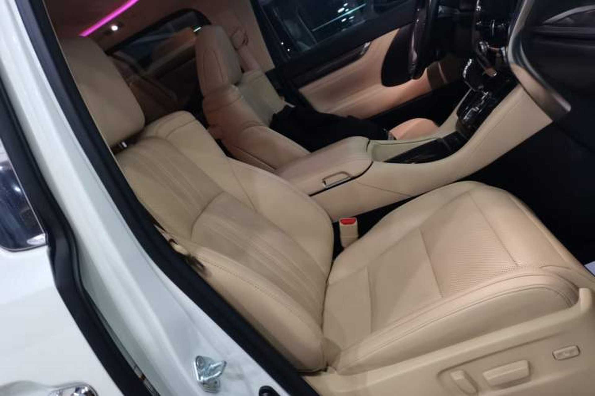 Used Toyota Alphard 2020 Dual-Engine 2.5L Prestige Edition Right Front Seat