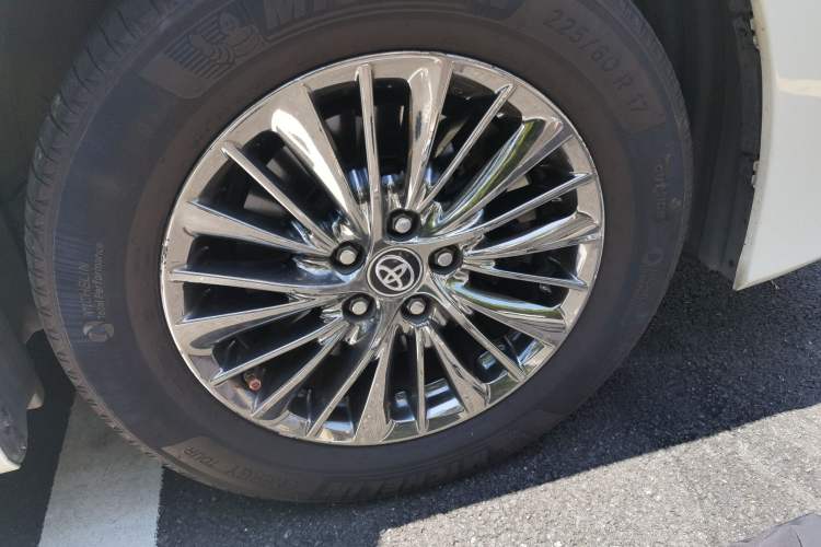 Used Toyota Alphard 2020 Dual-Engine 2.5L Luxury Edition Right Front Wheel Hub