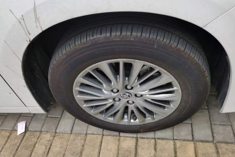 Used Toyota Alphard 2020 Dual-Engine 2.5L Prestige Edition Right Front Wheel Hub