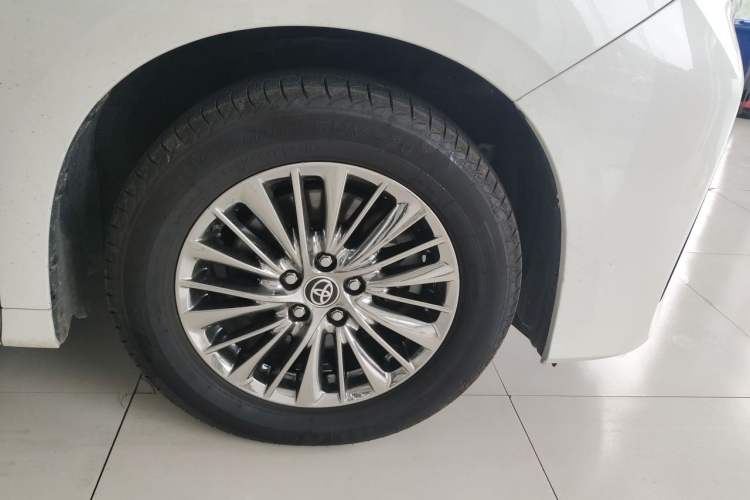 Used Toyota Alphard 2020 Dual-Engine 2.5L Luxury Edition Right Front Wheel Hub