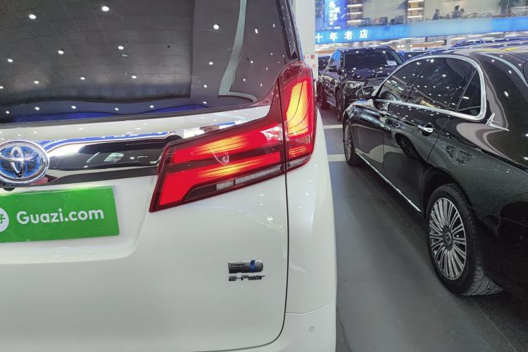 Used Toyota Alphard 2020 Dual-Engine 2.5L Luxury Edition Right Rear Taillight