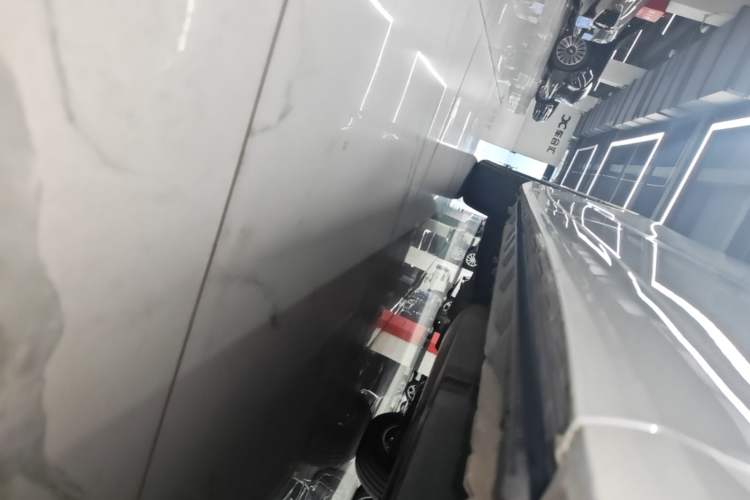 Used Toyota Alphard 2020 Dual-Engine 2.5L Prestige Edition Right Side Sill