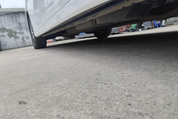 Used Toyota Alphard 2020 Dual-Engine 2.5L Prestige Edition Right Side Sill