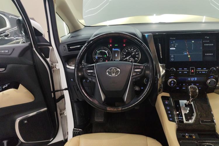 Used Toyota Alphard 2020 Dual-Engine 2.5L Prestige Edition Steering Wheel