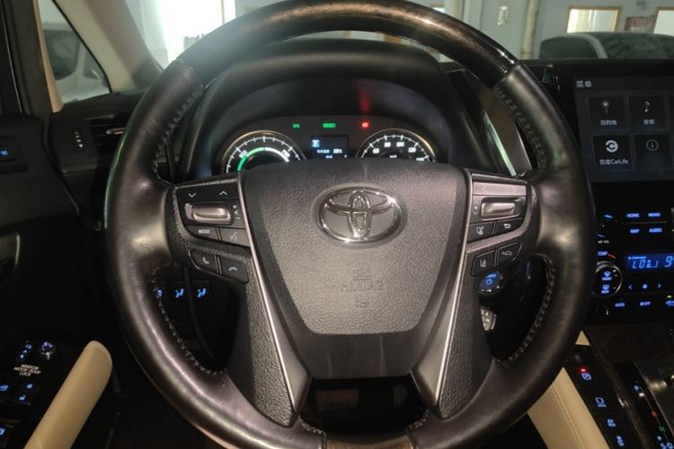Used Toyota Alphard 2020 Dual-Engine 2.5L Prestige Edition Steering Wheel