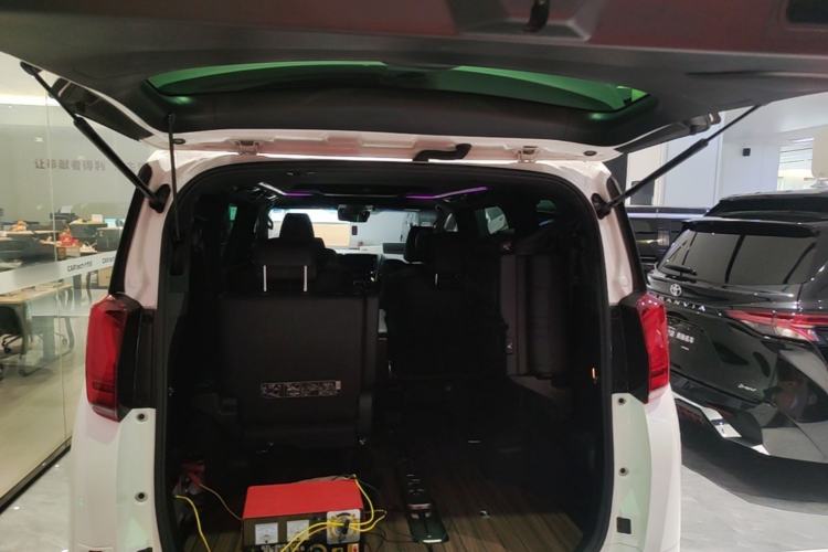 Used Toyota Alphard 2020 Dual-Engine 2.5L Prestige Edition Trunk