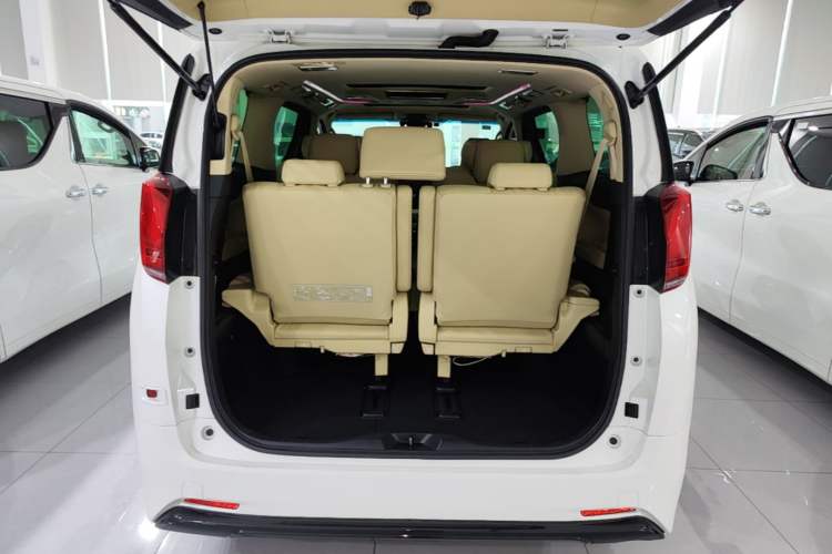 Used Toyota Alphard 2020 Dual-Engine 2.5L Prestige Edition Trunk